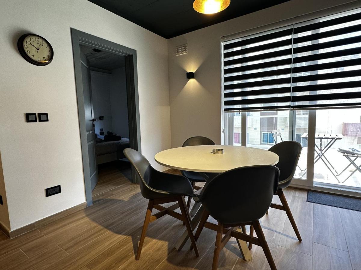 סיינט פול ביי Qawra Holiday Apartment מראה חיצוני תמונה